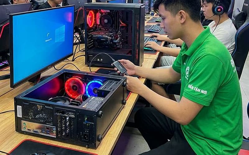Nên nâng RAM hay SSD cho laptop? So sánh chi tiết